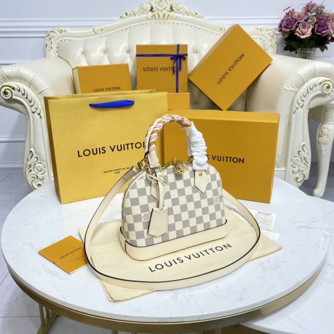 Louis Vuitton（ルイヴィトン）ハンドバッグ　アルマBB  N45294